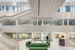 Tengbom, Technologické a zdravotnické centrum ve Flemingsbergu