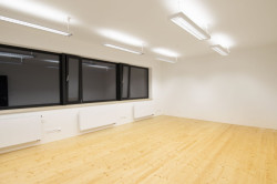 Studio acht, Centrum andragogiky, Svobodné Dvory – foto