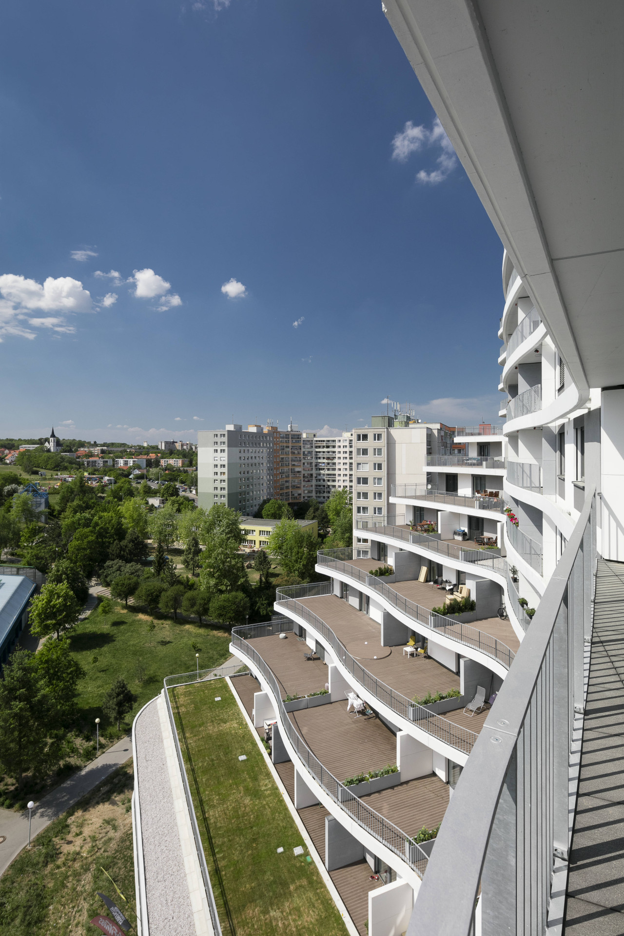 Nájemní bytový dům Luka Living v Praze Stodůlkách od CAMA Architekti