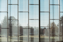 KOHLarchitekti zrekonstruovali nádražní halu v Havířově, nově slouží jako sportovně-kulturní centrum