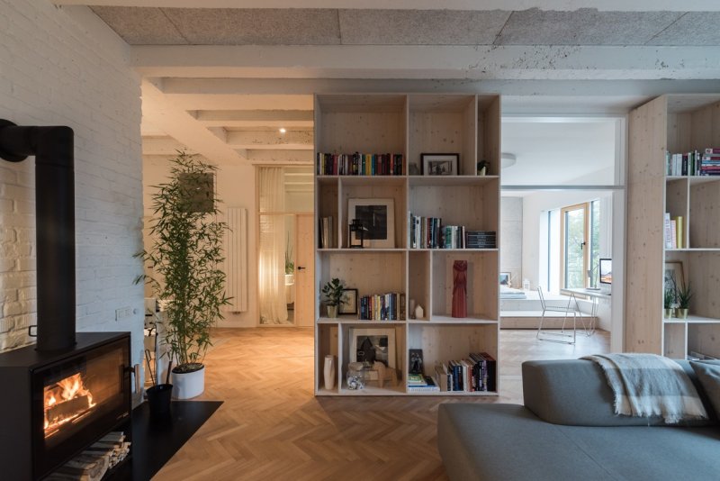 Rekonstrukce přízemního bytu, What architects