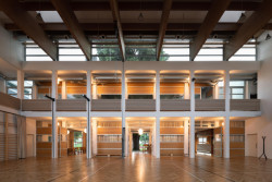 SOKEC v Hrušovanech u Brna, caraa.cz/Atelier KAVA: Odehrávat se mohou v hlavním multifunkčním sále, který funguje i jako tělocvična, restauraci nebo venku v zahradě centra