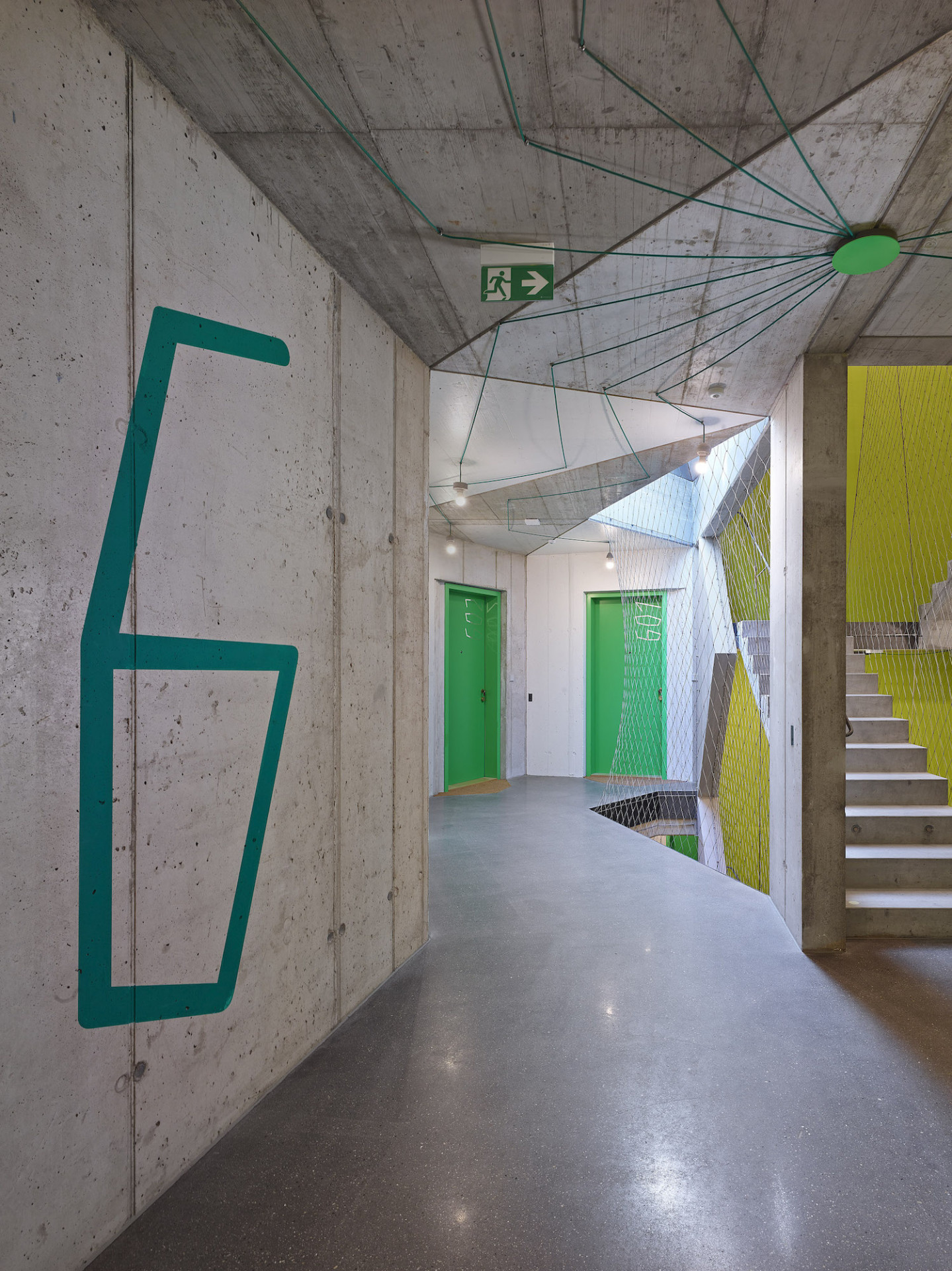 Komunardů XXXV, FIALA+NEMEC/ Stanislav Fiala