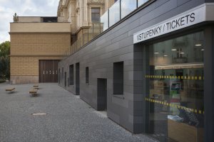 KB Král, Proměna okolí Divadla J.K.Tyla v Plzni - foto