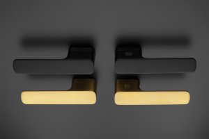 Kování Minimal 2.0 - povrchová úprava titan  černý mat a titan mosaz mat, design Roman Ulich