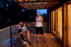 ARTIKUL architekti, ContainHotel - foto