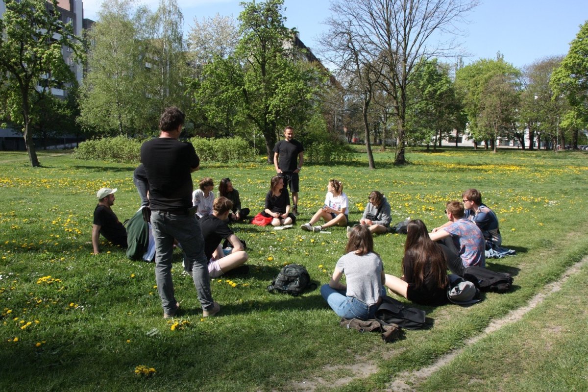 Krajinářský workshop s finským architektem Sami Rintalou a architektem Ivanem Kroupou (UMPRUM) v rámci letošního Landscape festivalu v Ostravě.