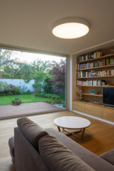 Rodinný dům v Praze-Zbraslavi, Mimosa architekti