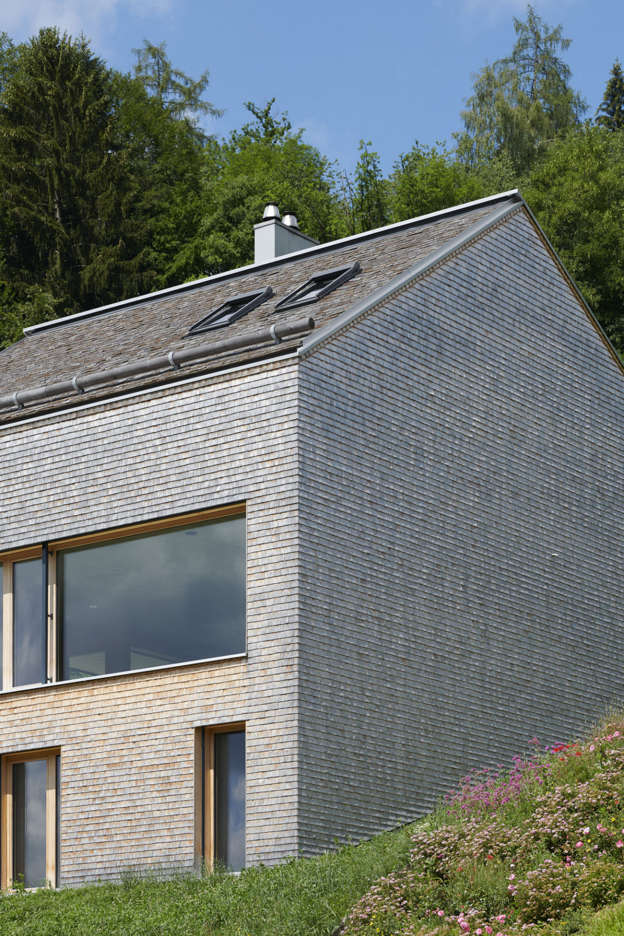 Dům 3B, Bottenwill - juri troy architects © Jürg Zimmermann