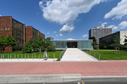 Dostavba Jihočeské vědecké knihovny v Českých Budějovicích od Kuba & Pilař architekti