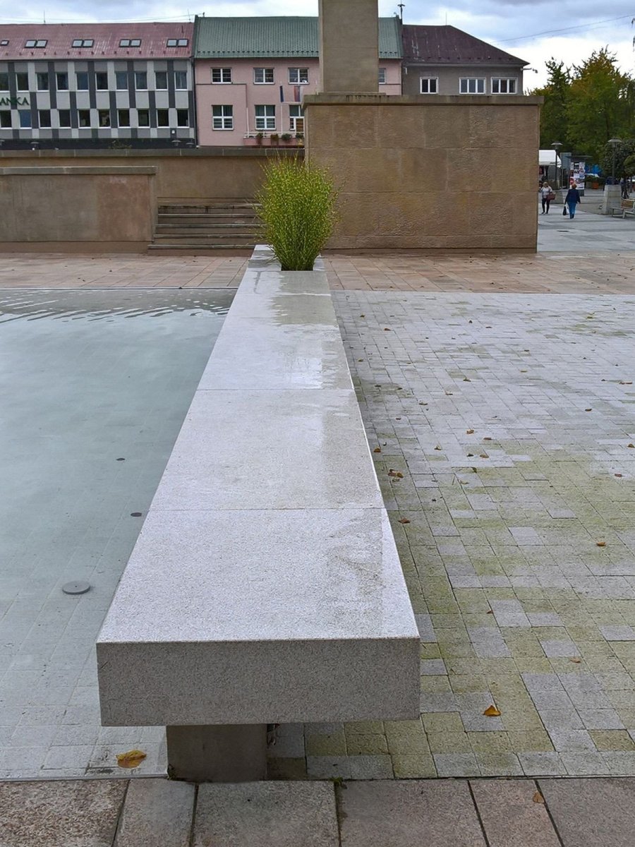 Obnova části náměstí Svobody, Txt architekti, Prievidza, Foto