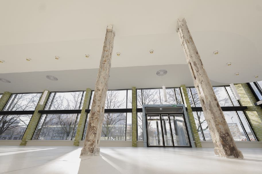 Ocelové konstrukce Steel Design od DOORNITE propojují technické požadavky s respektem k památkově chráněné stavbě.