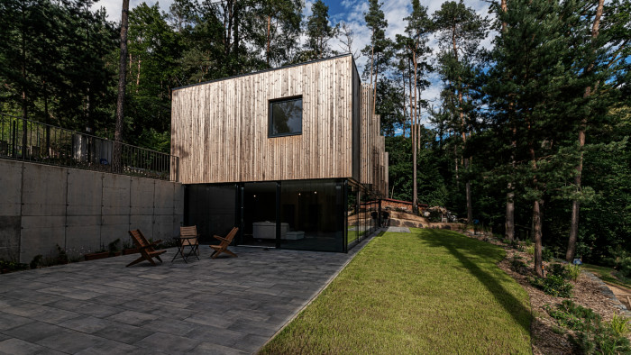 Dům ve Skrejši, Refuel works / Zbyněk Ryška, Jan Skoupý, Libor Šupler