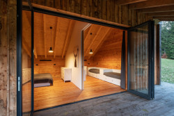 Pařezová chaloupka v Orlických horách od molo architekti
