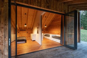 Pařezová chaloupka v Orlických horách od molo architekti