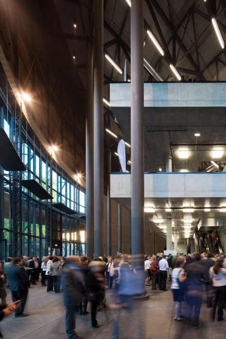 AP ATELIER, Multifunkční aula Gong – foto