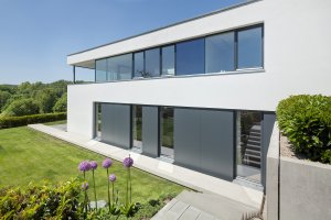 Silka je materiál, který umožní stavět mimořádně štíhlé konstrukce a získat velkorysý vnitřní prostor.