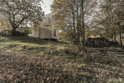 CHATKA NA SIRÁKOVĚ, ellement architects. Foto: Dušan Tománek