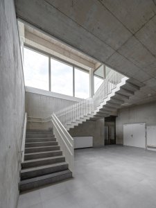 V Šeberově mají novou základní školu. Navrhlo ji studio ADR.