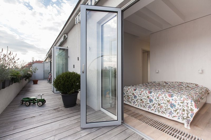 Lenka Míková Architect, Malý penthouse v Praze – foto