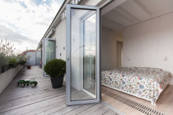 Lenka Míková Architect, Malý penthouse v Praze – foto