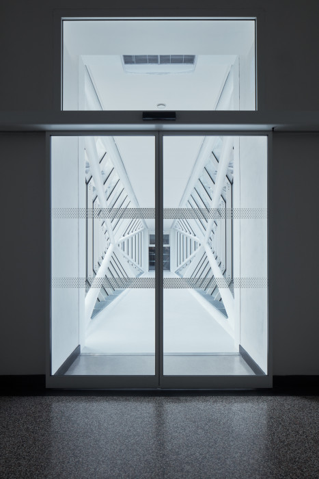 Spojovací lávky VŠCHT, Opočenský Valouch architekti