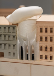 Ateliér architektury III se ve svých projektech soustřeďuje na testování nových metod navrhování. Úspěchy i nepřeberné množství projektů ateliéru sleduje výstava Souostroví / Archipelago 13 *A3, která se koná v Galerii UM.