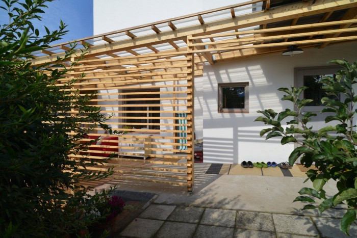 Dostavba rodinného domu Na Drahách, 3+1 architekti