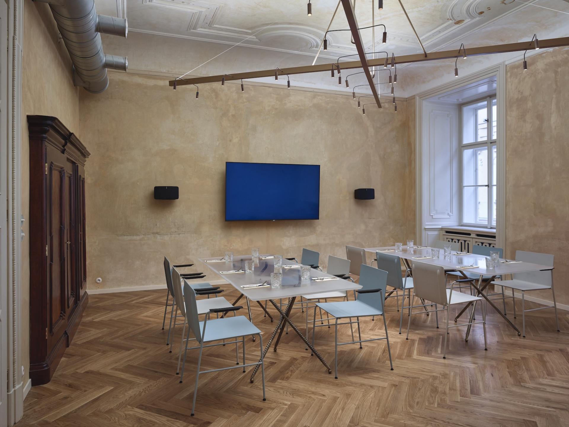 Restaurace Červený jelen v Praze, FIALA+NEMEC, salonky