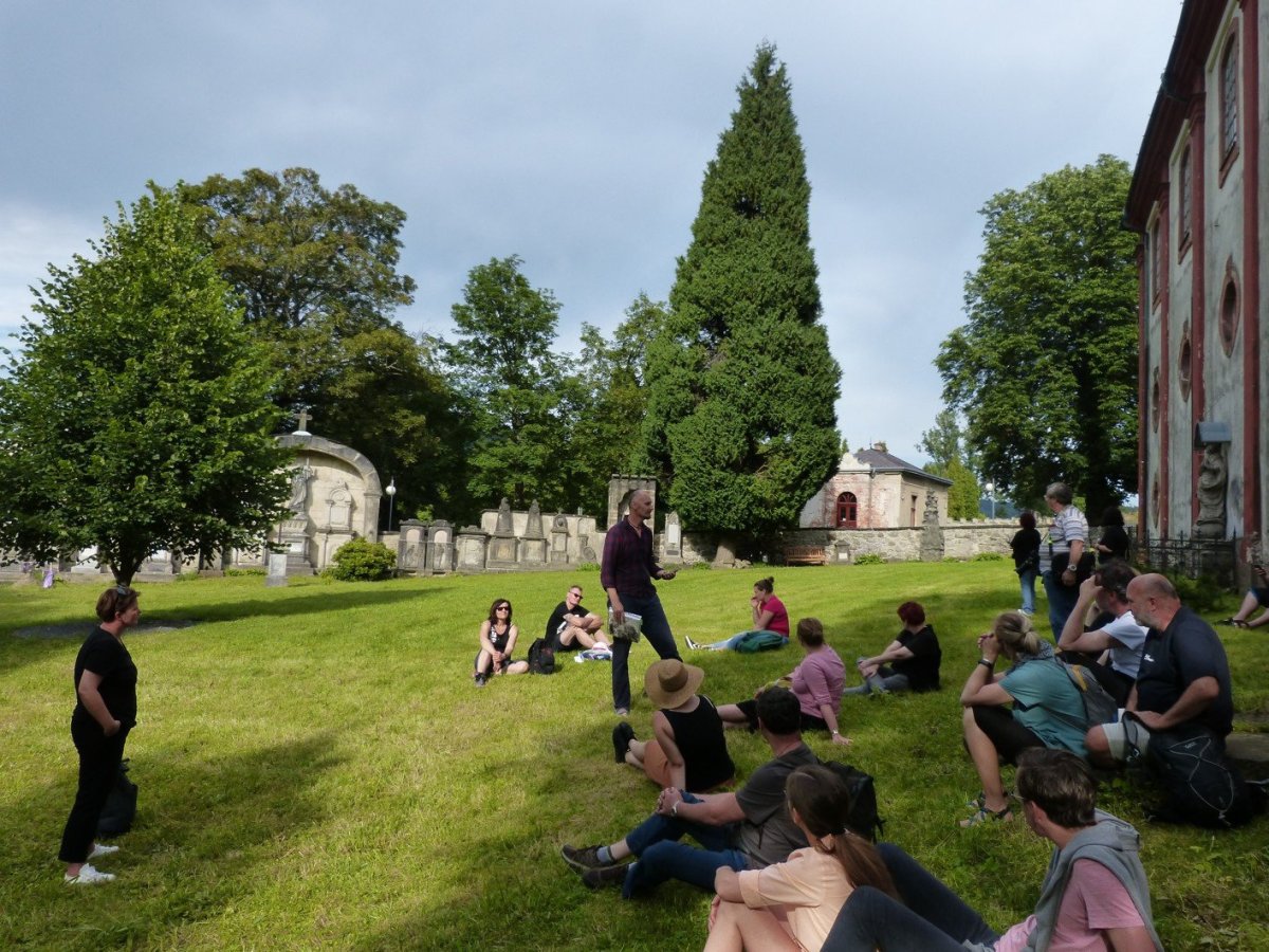 Starý hřbitov v Kamenickém Šenově. Foto: Tereza Hůrská