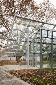 Architekti ze studia Chybík + Krištof obnovili slavný Mendelův skleník v Brně
