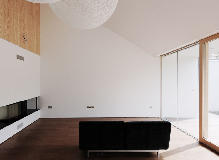 gutgut, DEV / Rodinný dom na Devíne – foto