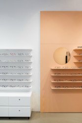 Optika ZITA, Grau Architekti