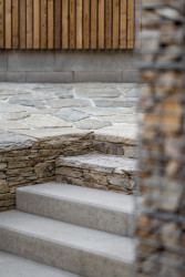 Boq architekti navrhli atriový rodinný dům na jižní Moravě