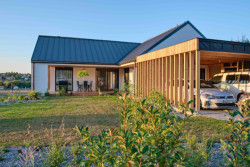 Dům na Písecku pro tříčlennou rodinu