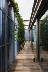 Dům v domě, PLURAL, Foto