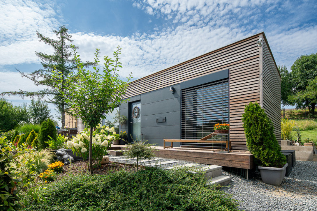 Rodinný dům postavený na zemních vrutech