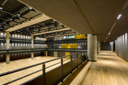 Atelier 8000, Interiér multifunkční haly Forum Karlín - foto