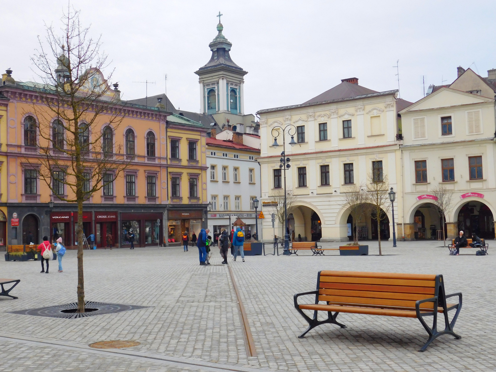 Rynek, konec 15. století, revitalizace v rámci projektu "Po stopách těšínské tramvaje" 2021-2023