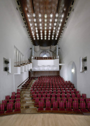 Koncertní síň před rekonstrukcí