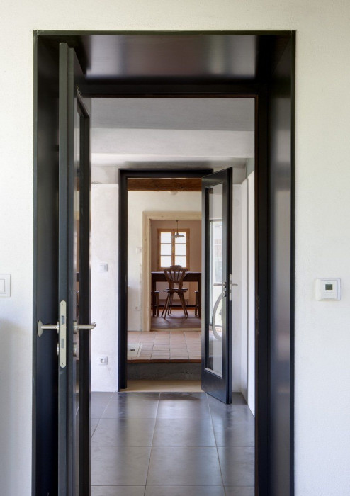 ov-a, Rekonstrukce chalupy v Tupadlech – foto