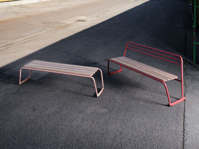 Lavička Linfa od mmcité; Desgin: AG&P greenscape, Cattaneo design