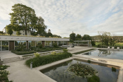 Luxusní vila z betonu od dánských CF Møller Architects