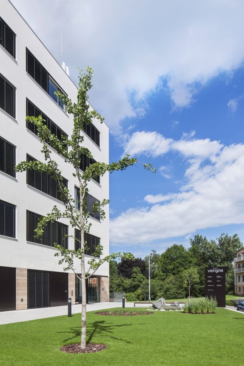 ov-a, Rekonstrukce a dostavba administrativní budovy Verona – foto