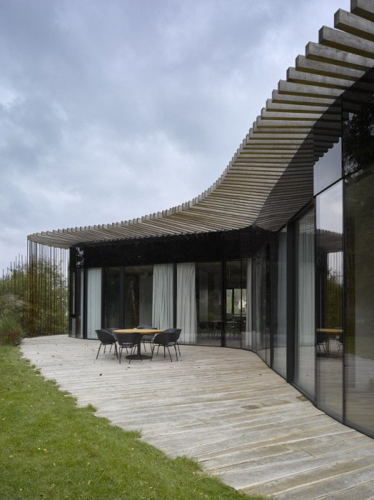 Daniela Polubědovová, Rodinný dům Srdce