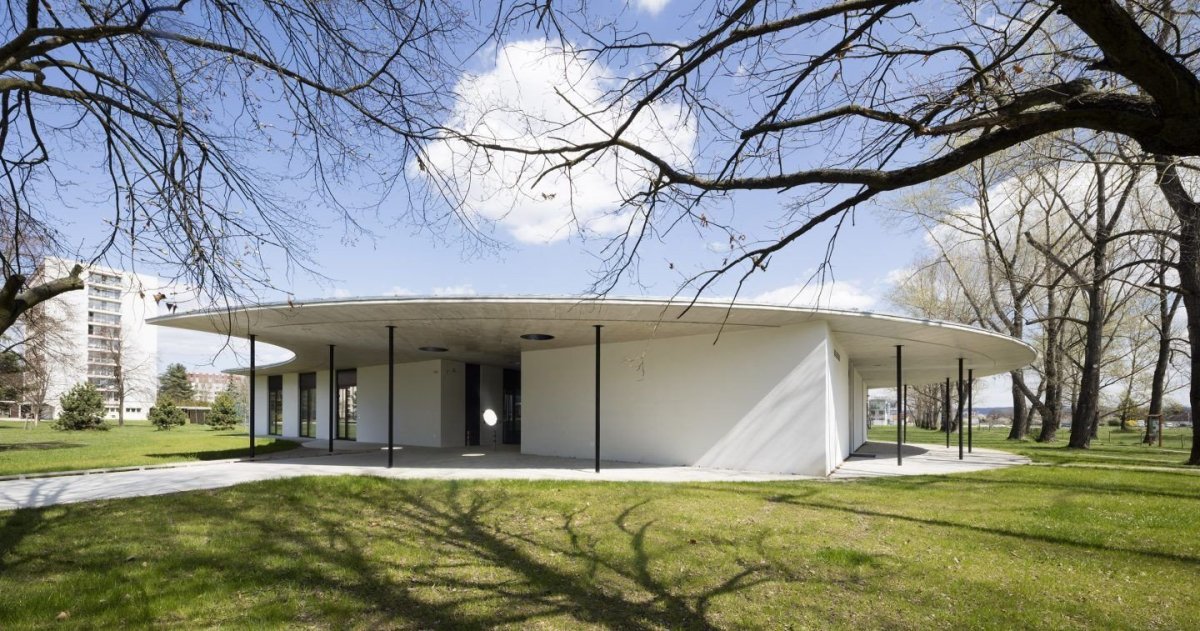 Studentský klub Jihočeské univerzity v Českých Budějovicích, Ateliér Dvořák architekti