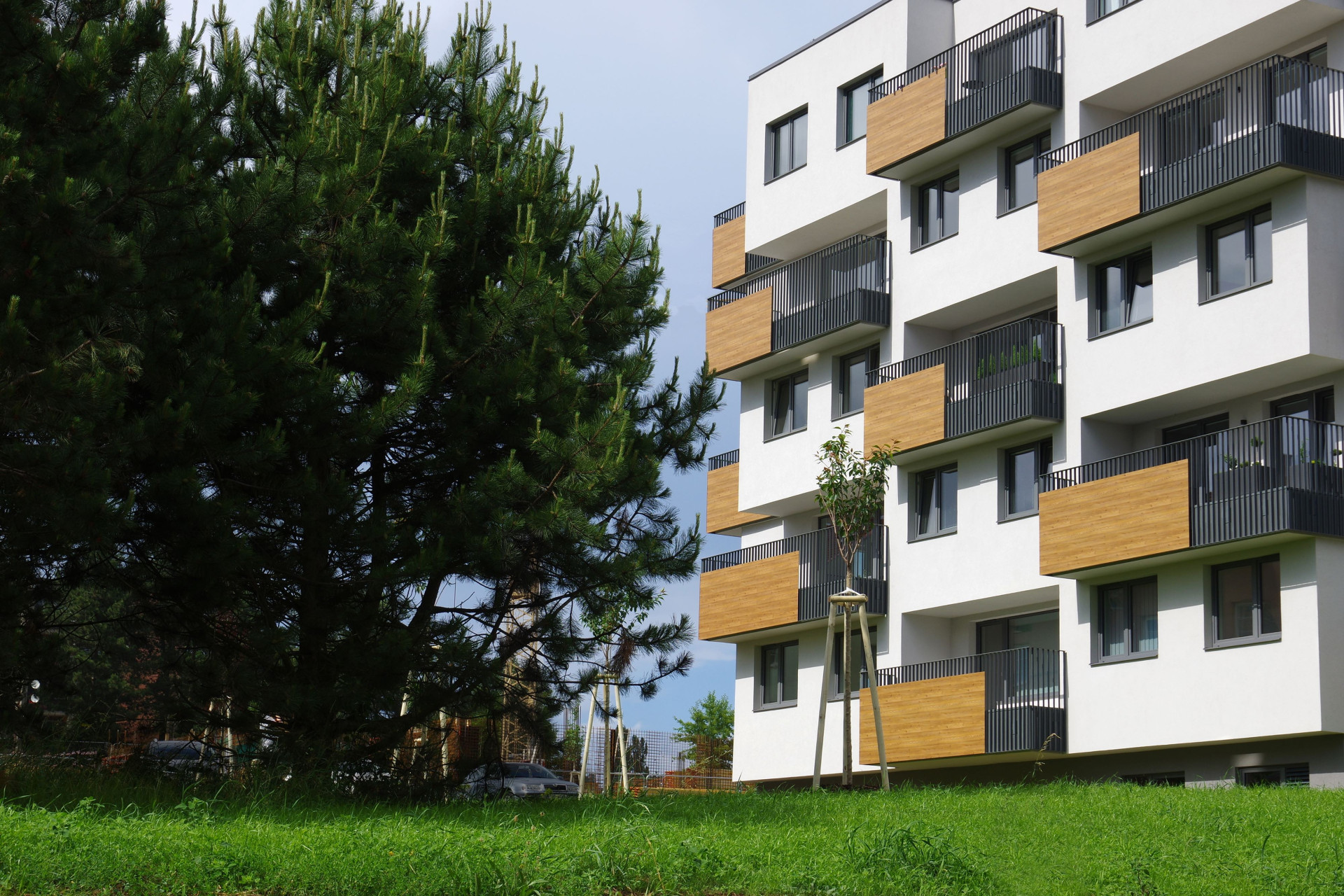 Studio ARTERA ATELIER navrhlo soubor bytových domů ve městě Hranice