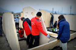 Archaeus, horská bouda a(l)titude, dobrovolníci v akci, foto