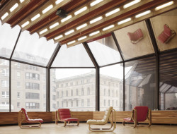 Simon Schnepp a Morgane Renou: fotografická série České velvyslanectví v Berlíně, 2021–2022