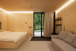 Společnost KOMA Modular představuje elegantní modul Fashion Line Relax, který je budoucností rekreačního bydlení